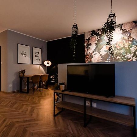 Floral Apartment 克拉科夫 外观 照片